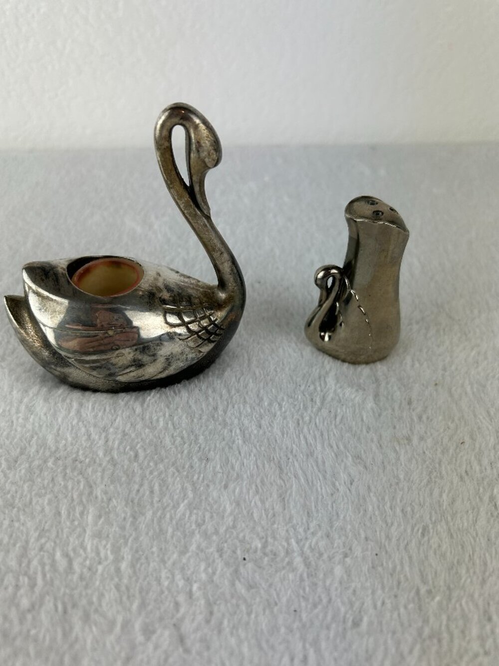 VTG Silver Plated Metal Swan Candle holder & Pepper Shaker